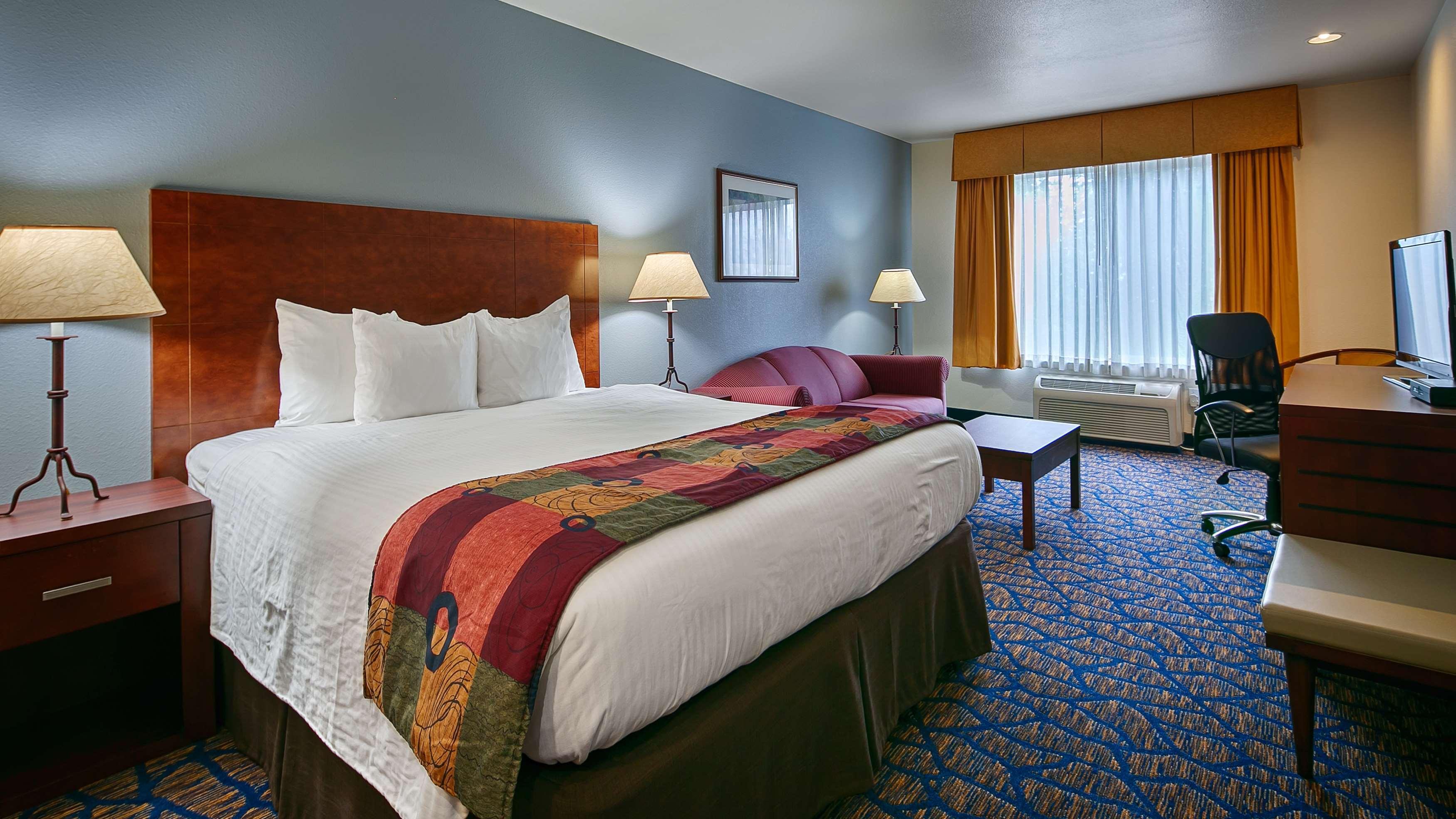 Best Western Plus Villa Del Lago Inn Patterson Exterior photo