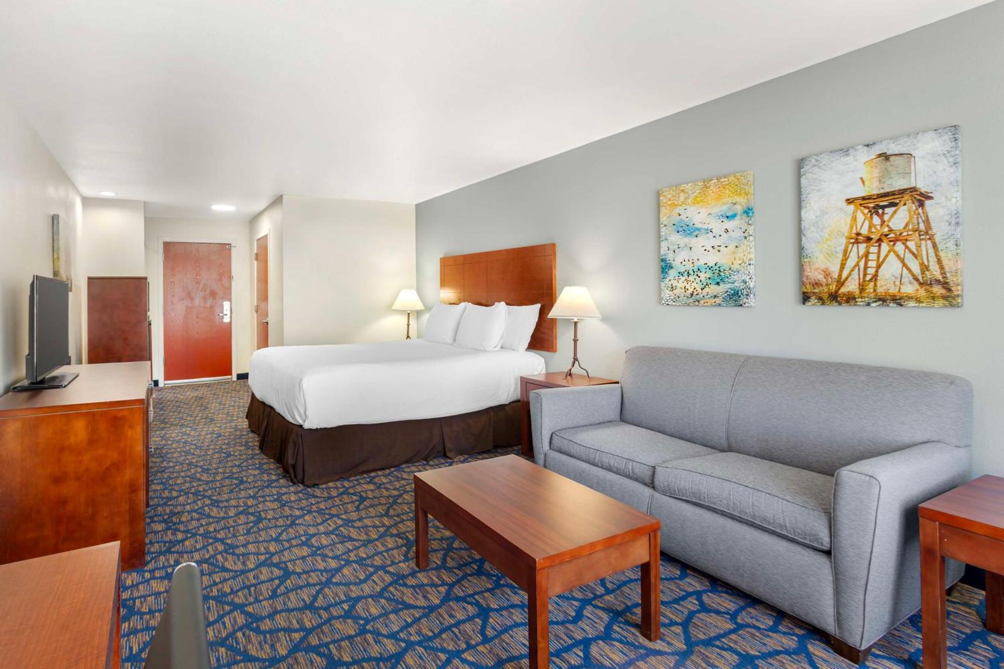 Best Western Plus Villa Del Lago Inn Patterson Exterior photo